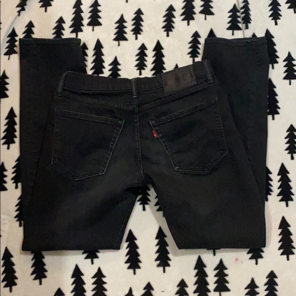 Levi’s black denim jeans 31x32